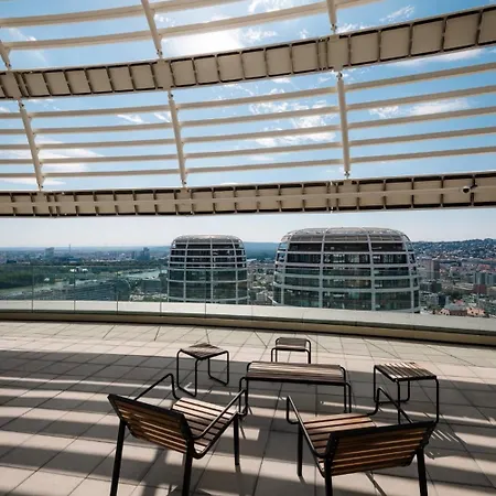 Apartmán Cloud 9 Sky Park Elegance - Brand New With Stunning Views Bratislava