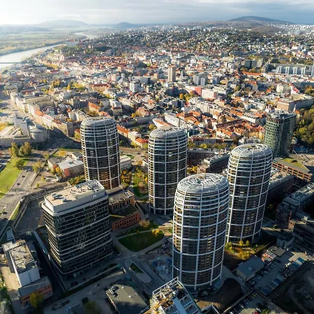 Apartman Cloud 9 Sky Park Elegance - Brand New With Stunning Views *