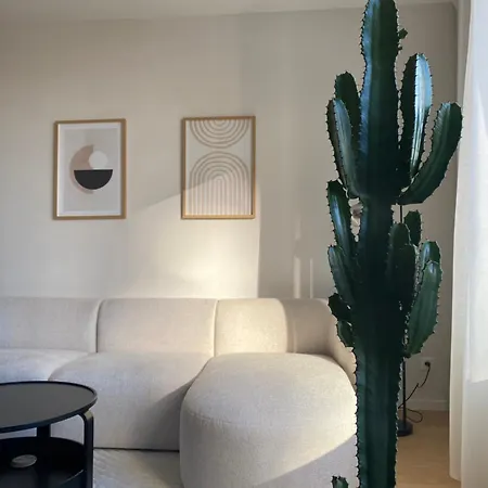 Cloud 9 Sky Park Elegance - Brand New With Stunning Views