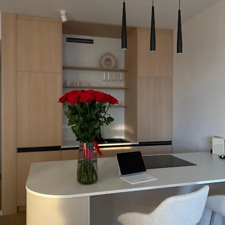 Apartmán Cloud 9 Sky Park Elegance - Brand New With Stunning Views Bratislava