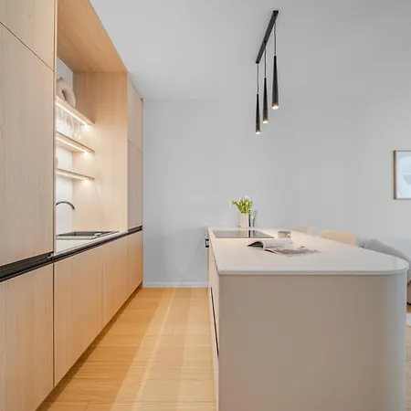 Apartman Cloud 9 Sky Park Elegance - Brand New With Stunning Views Pozsony