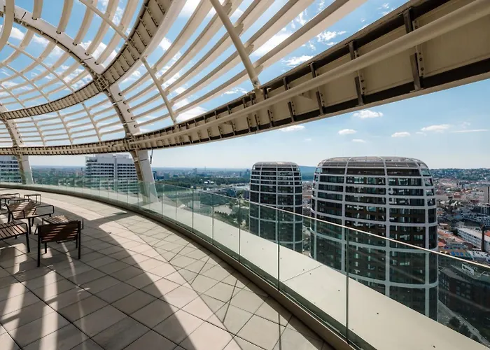 Cloud 9 Sky Park Elegance - Brand New With Stunning Views