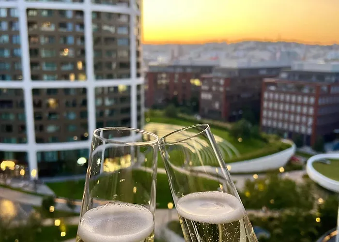 Cloud 9 Sky Park Elegance - Brand New With Stunning Views Bratislava
