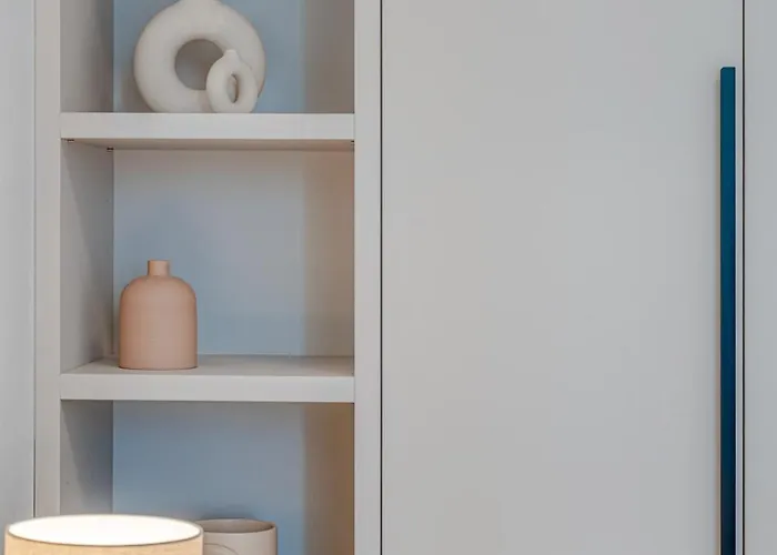 Cloud 9 Sky Park Elegance - Brand New With Stunning Views *