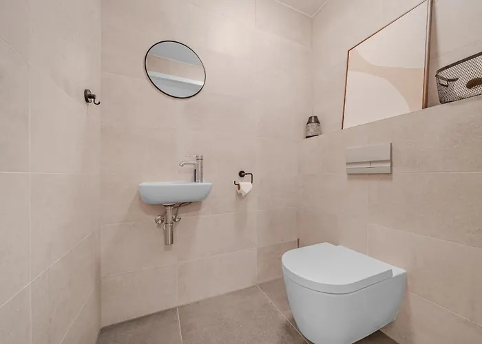 Cloud 9 Sky Park Elegance - Brand New With Stunning Views * Bratislava