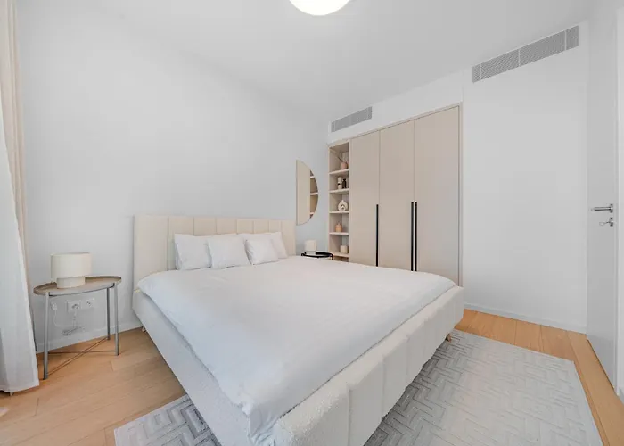 Apartmán Cloud 9 Sky Park Elegance - Brand New With Stunning Views Bratislava